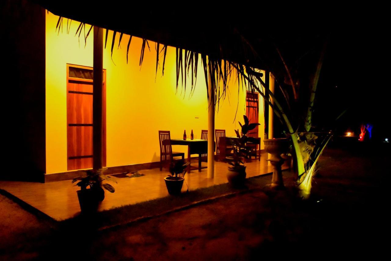 אודוואלאווה Little Ele Safari Lodge מראה חיצוני תמונה