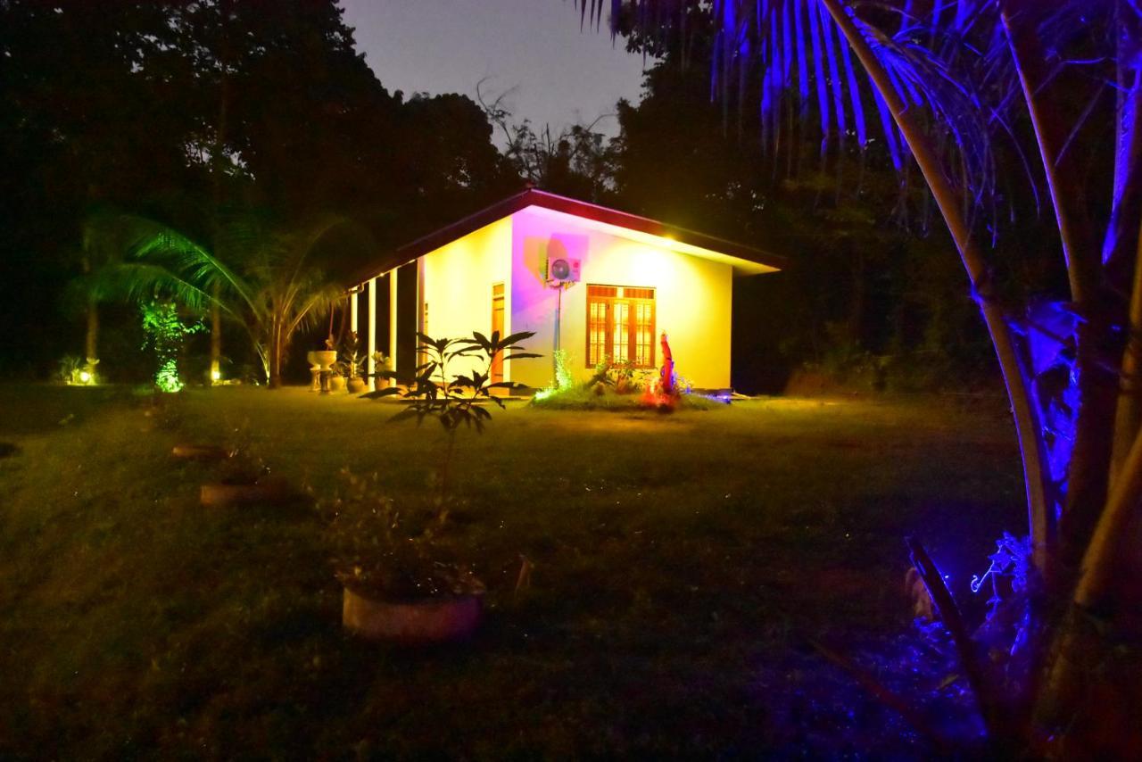 אודוואלאווה Little Ele Safari Lodge מראה חיצוני תמונה